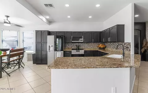 4115 S 75th Dr, Phoenix, AZ 85043 photo 12
