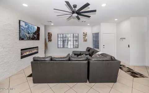 4115 S 75th Dr, Phoenix, AZ 85043 photo 8