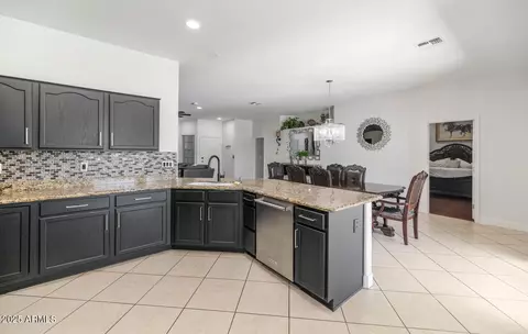 4115 S 75th Dr, Phoenix, AZ 85043 photo 13