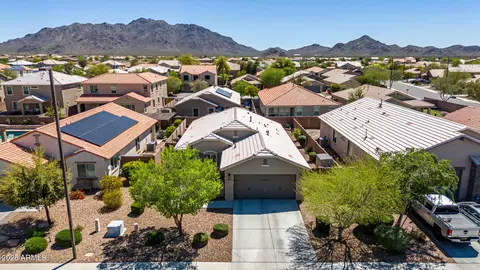 2169 E Gillcrest Rd, Gilbert, AZ 85298 photo 3