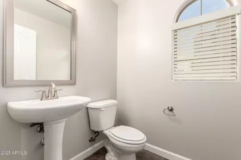 Bath - 1854 S Seton Ave, Gilbert, AZ 85295 photo 1 of 3