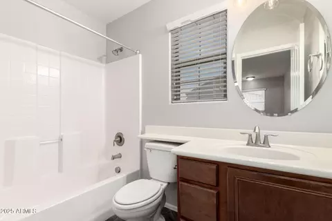 Bath - 1854 S Seton Ave, Gilbert, AZ 85295 photo 3 of 3