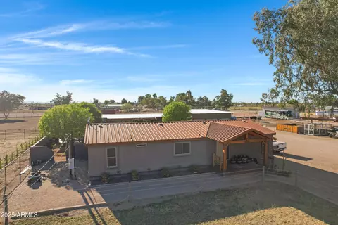 42870 N Friend Ave, San Tan Valley, AZ 85140