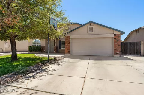 4407 E Meadow West Ln, Queen Creek, AZ 85140