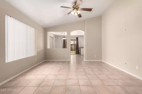 4052 S Summer Ct, Gilbert, AZ 85297 photo 15