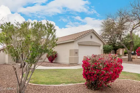 4052 S Summer Ct, Gilbert, AZ 85297 photo 4