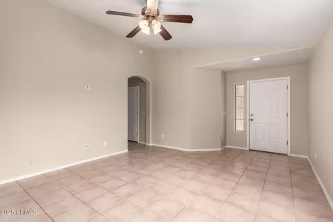 4052 S Summer Ct, Gilbert, AZ 85297 photo 11