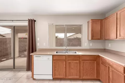 4052 S Summer Ct, Gilbert, AZ 85297 photo 22