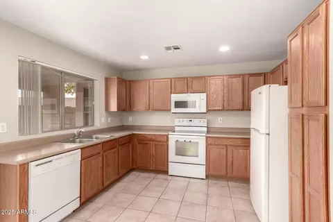 4052 S Summer Ct, Gilbert, AZ 85297 photo 20