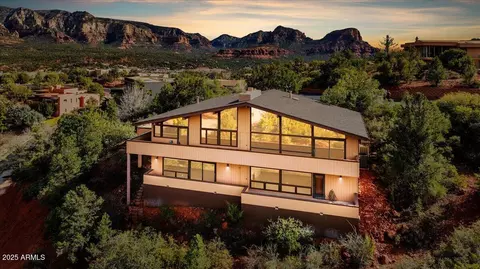 95 Lucerne Rd, Sedona, AZ 86336