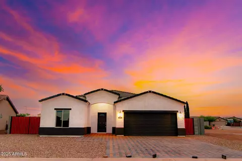 14753 S Capistrano Rd, Arizona City, AZ 85123