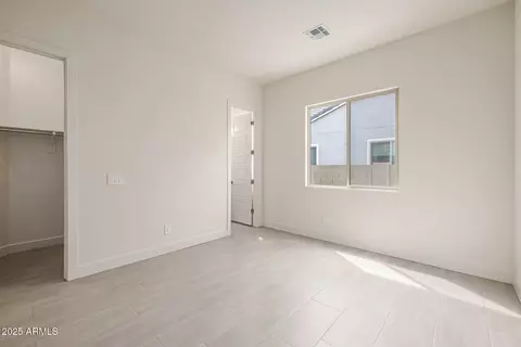 1294 E San Carlos Way, Gilbert, AZ 85298 photo 23