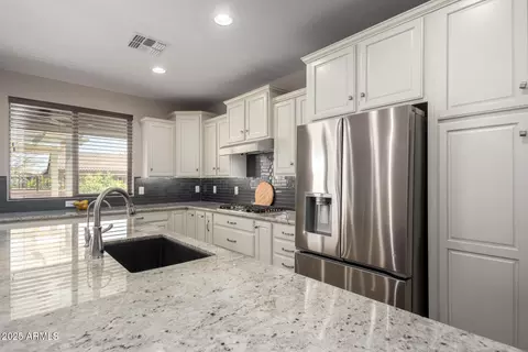 5665 S Inez Ct, Gilbert, AZ 85298 photo 25