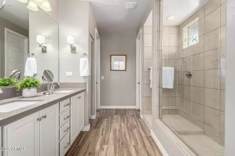 5665 S Inez Ct, Gilbert, AZ 85298 photo 13