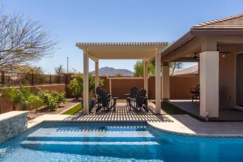5665 S Inez Ct, Gilbert, AZ 85298 photo 17
