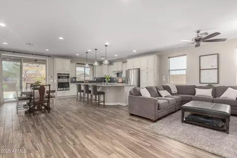 5665 S Inez Ct, Gilbert, AZ 85298 photo 18