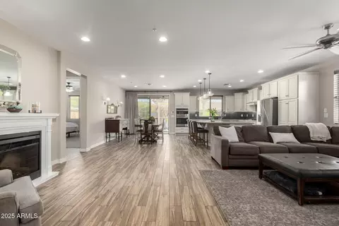 5665 S Inez Ct, Gilbert, AZ 85298 photo 7