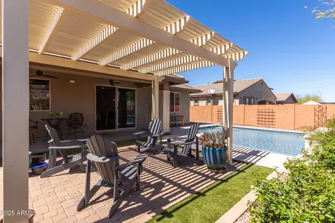 5665 S Inez Ct, Gilbert, AZ 85298 photo 5