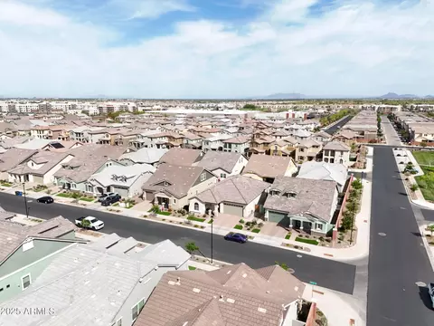 View/Area - 4164 E Bernice St, Gilbert, AZ 85295 photo 2 of 4