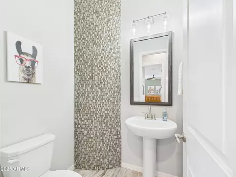 Bath - 4164 E Bernice St, Gilbert, AZ 85295 photo 1 of 5