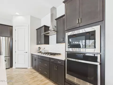 Kitchen - 4164 E Bernice St, Gilbert, AZ 85295 photo 4 of 4