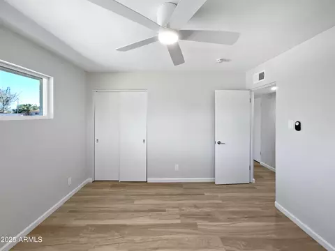 Bedroom - 2201 W Avalon Dr, Phoenix, AZ 85015 photo 6 of 7