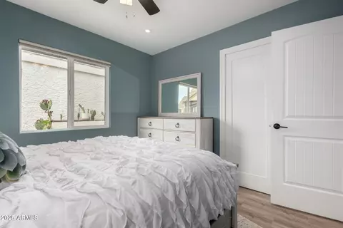 1049 E Oraibi Dr, Phoenix, AZ 85024 photo 28