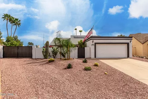 1049 E Oraibi Dr, Phoenix, AZ 85024 photo 6