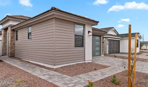 4389 N 203rd Dr, Buckeye, AZ 85396 photo 3