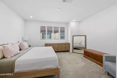 Bedroom - 1847 E Bernie Ln #103, Gilbert, AZ 85295 photo 1 of 2