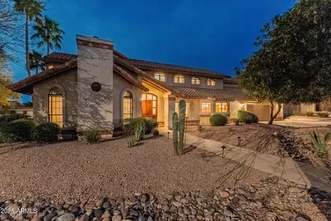 3741 E Tonto Ct, Phoenix, AZ 85044