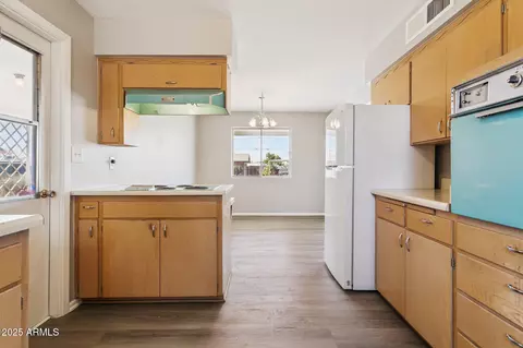 Kitchen - 5455 E Baltimore St, Mesa, AZ 85205 photo 1 of 2