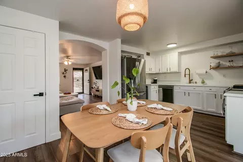 3534 E Ludlow Dr, Phoenix, AZ 85032 photo 11
