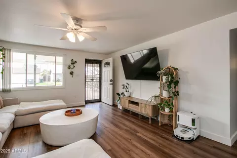 3534 E Ludlow Dr, Phoenix, AZ 85032 photo 9