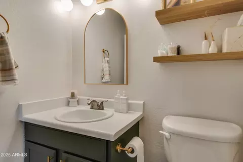 3534 E Ludlow Dr, Phoenix, AZ 85032 photo 24