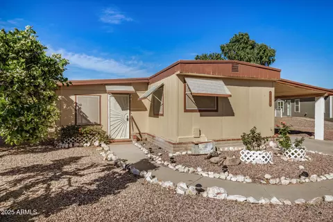 8744 E Dorcas Ave, Mesa, AZ 85208