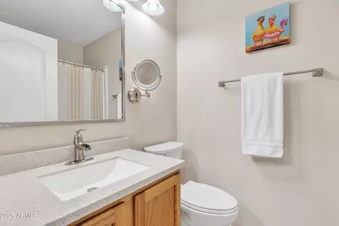 Bath - 1429 Elgin St, Gilbert, AZ 85295 photo 2 of 5