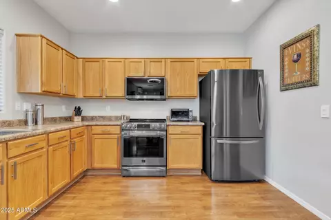 Kitchen - 1429 Elgin St, Gilbert, AZ 85295 photo 3 of 3