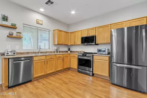 Kitchen - 1429 Elgin St, Gilbert, AZ 85295 photo 1 of 3