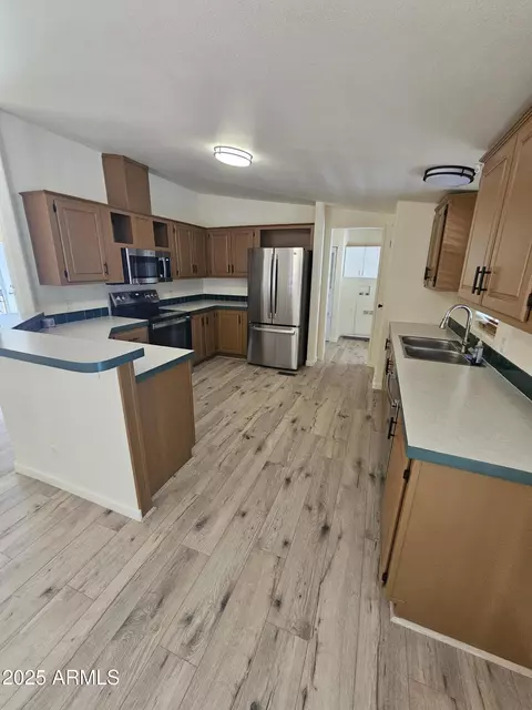 Kitchen - 800 N Granite Dr, Payson, AZ 85541 photo 1 of 3