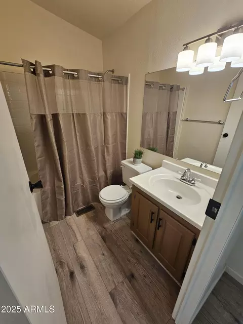 Bath - 800 N Granite Dr, Payson, AZ 85541 photo 1 of 4
