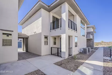 2121 W Sonoran Desert Dr #21, Phoenix, AZ 85085
