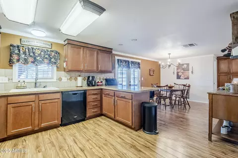 757 S 82nd Way, Mesa, AZ 85208 photo 5