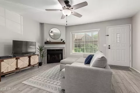 4901 E Kelton Ln #1081, Scottsdale, AZ 85254
