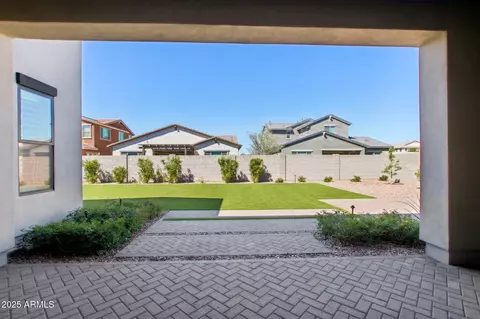 Exterior - 3856 E Sagebrush St, Gilbert, AZ 85296 photo 5 of 11