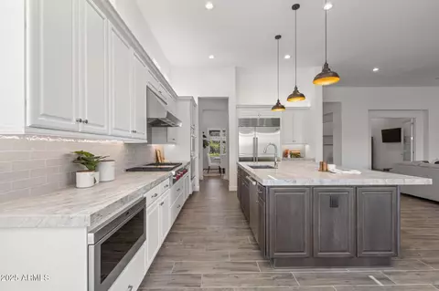 Kitchen - 3856 E Sagebrush St, Gilbert, AZ 85296 photo 4 of 6