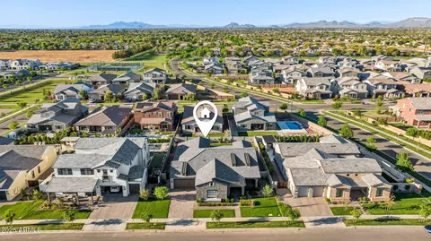 View/Area - 3856 E Sagebrush St, Gilbert, AZ 85296 photo 1 of 8