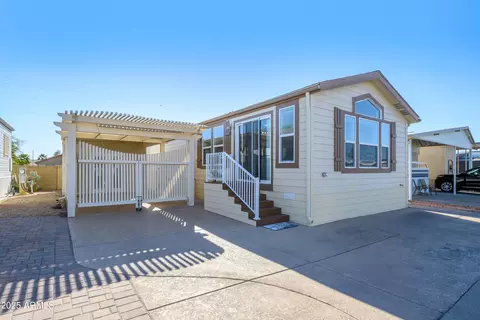 17200 W Bell Rd #1002, Surprise, AZ 85374