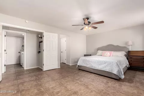 Bedroom - 3302 E Hiddenview Dr, Phoenix, AZ 85048 photo 3 of 8