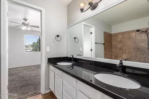 Bath - 3302 E Hiddenview Dr, Phoenix, AZ 85048 photo 7 of 7